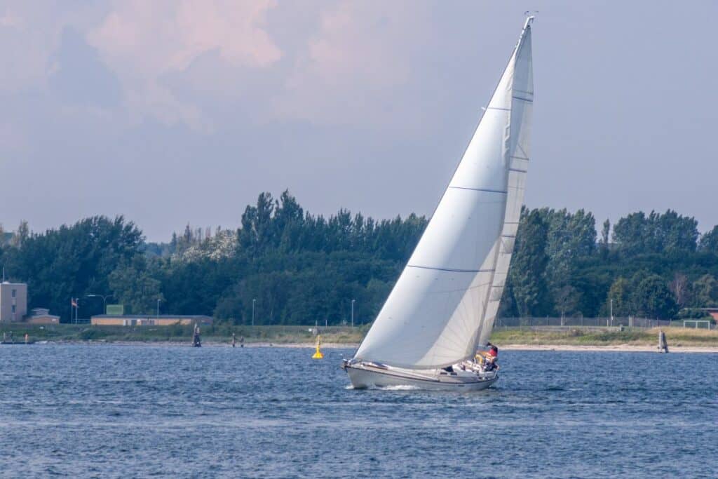 Ein gutes Vorsegel sorgt beim Boot für effiziente Windnutzung